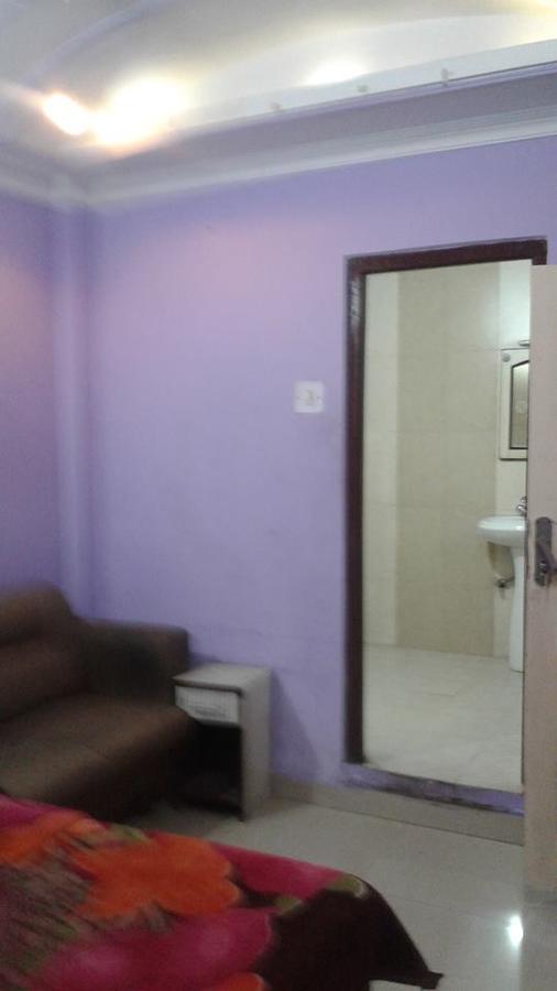 Hotel Lord Krishna Residency 맥그로드 간즈 외부 사진
